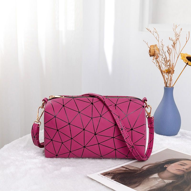 BeCloz Diamond Quilted Baguette Bag