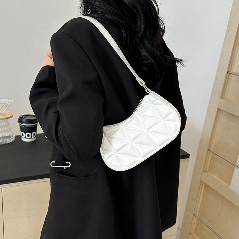 BeCloz Modern Quilted Shoulder Bag