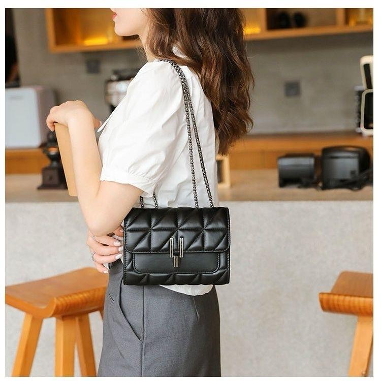 Chic Black Crossbody Bag