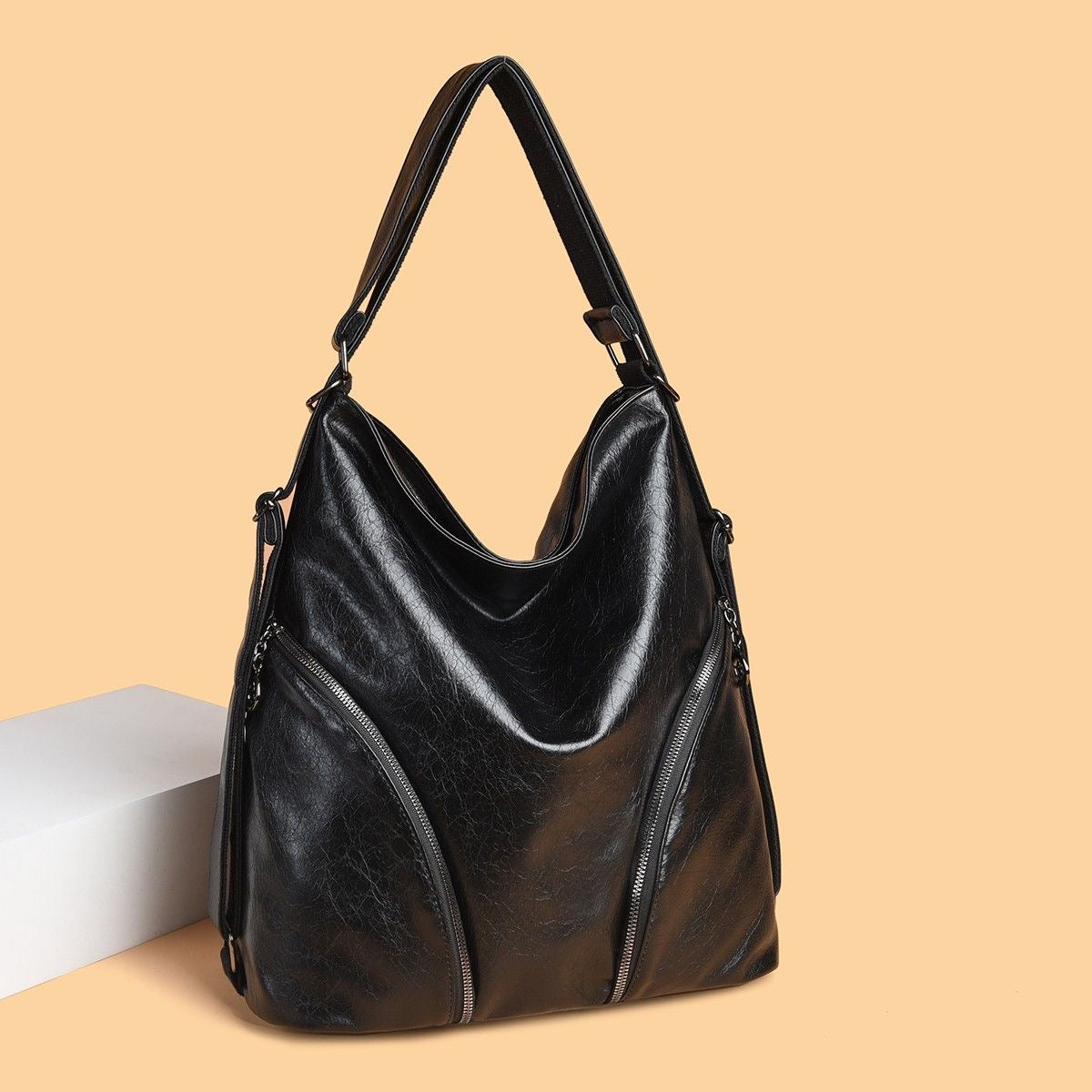 BeCloz Pebbled Zip-Detail Hobo Bag