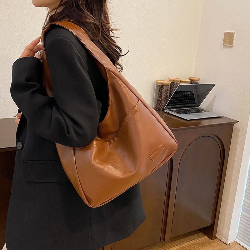 BeCloz Everyday Slouch Shoulder Bag – Brown